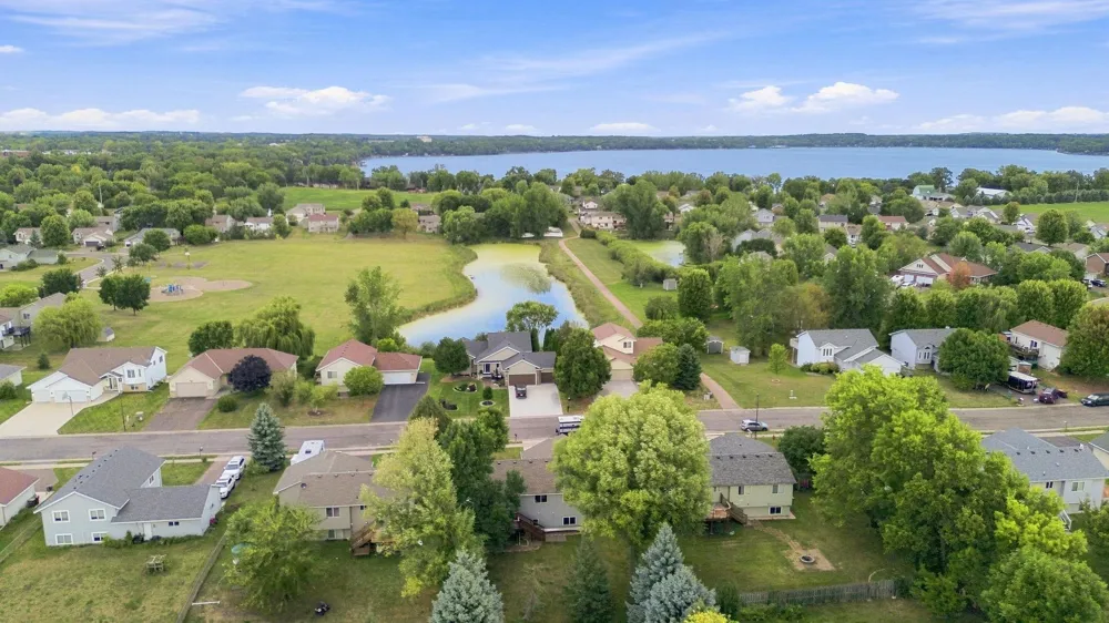 712 Sunset Street Buffalo, MN 55313