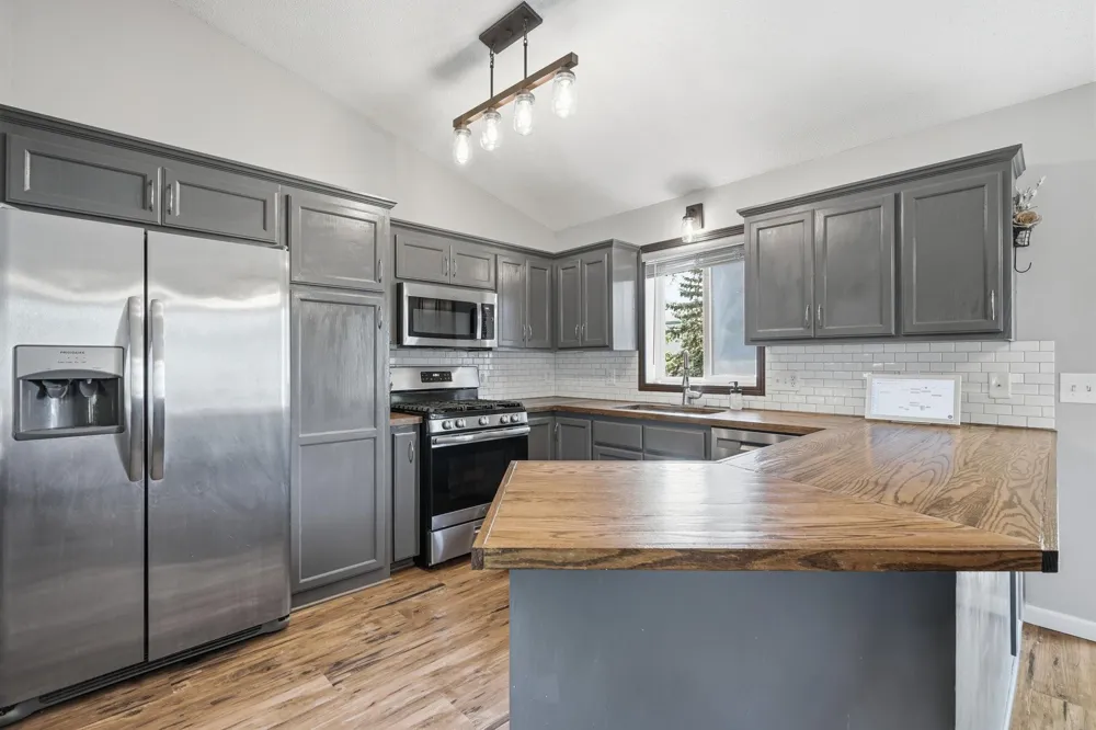 712 Sunset Street Buffalo, MN 55313
