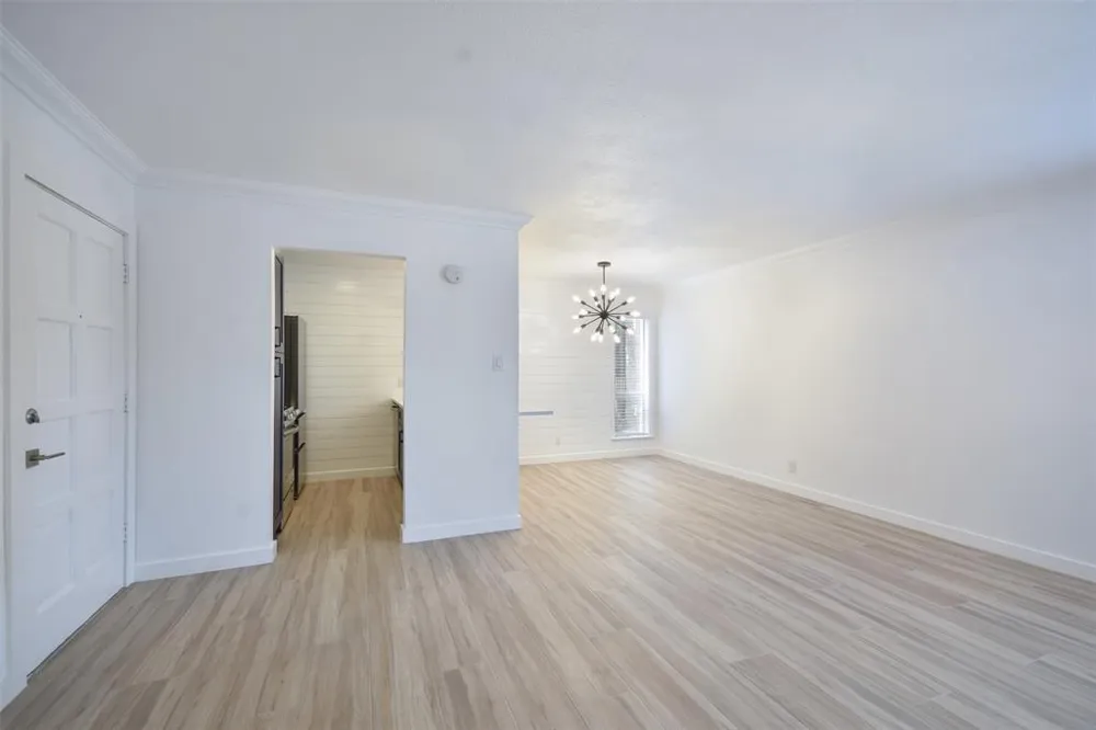 3431 North Hills Drive #126 Austin, TX 78731