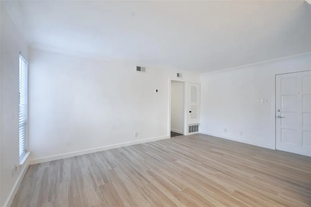 3431 North Hills Drive #126 Austin, TX 78731