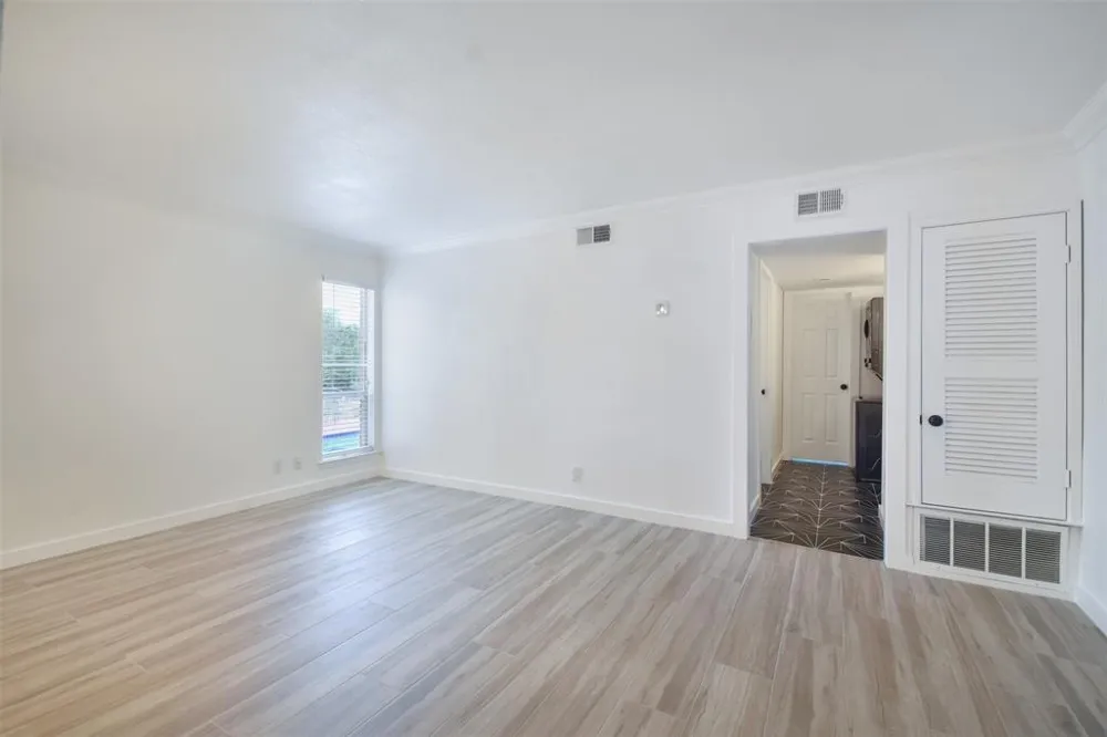 3431 North Hills Drive #126 Austin, TX 78731