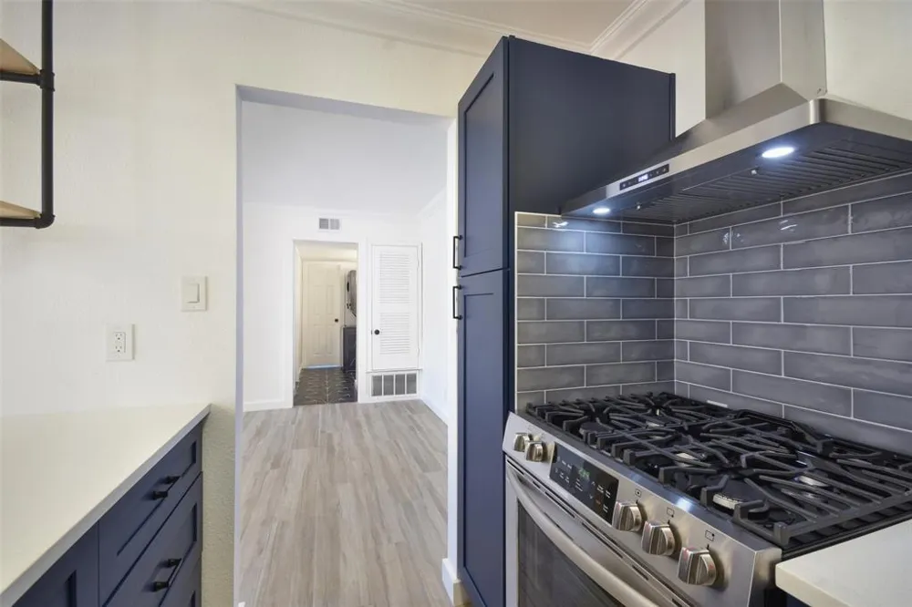 3431 North Hills Drive #126 Austin, TX 78731