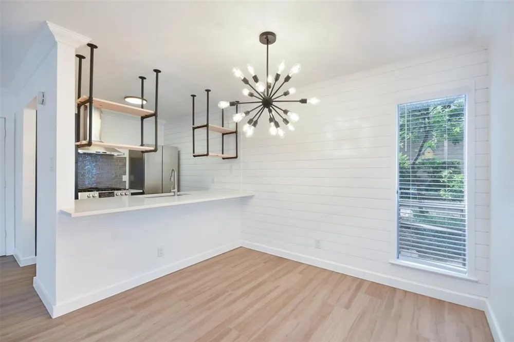 3431 North Hills Drive #126 Austin, TX 78731