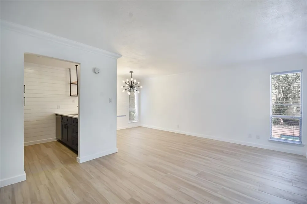 3431 North Hills Drive #126 Austin, TX 78731