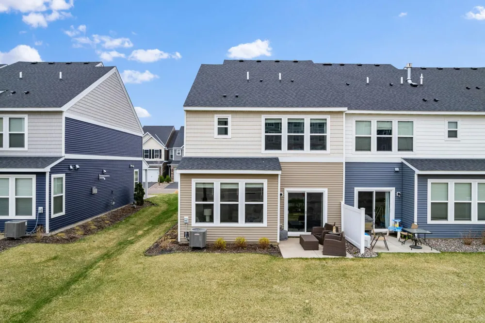 7161 Walnut Grove Way Maple Grove, MN 55311