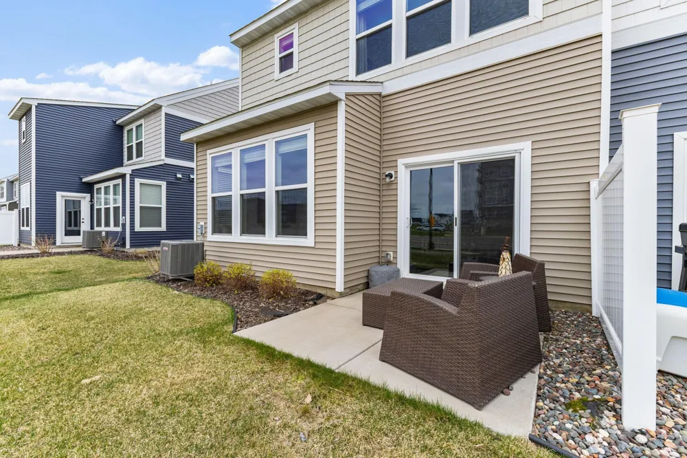 7161 Walnut Grove Way Maple Grove, MN 55311