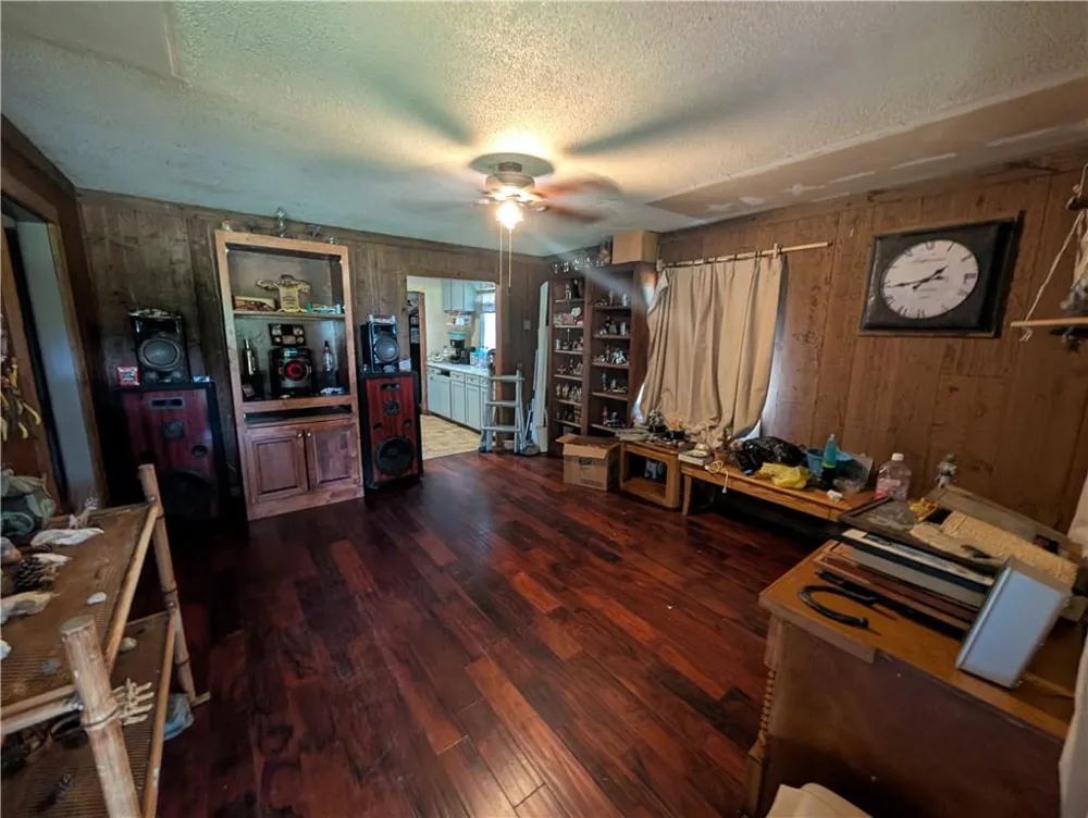144 Hales Landing Road Bainbridge, GA 39817