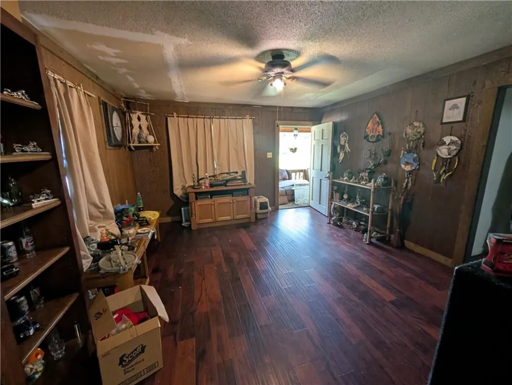 144 Hales Landing Road Bainbridge, GA 39817