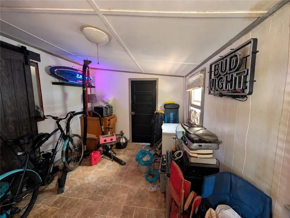 144 Hales Landing Road Bainbridge, GA 39817