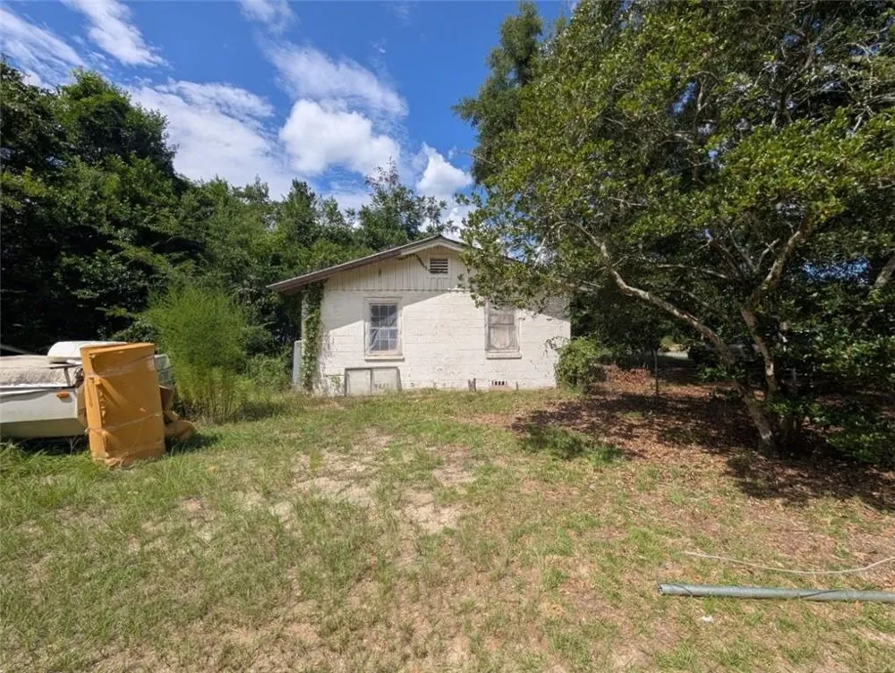 144 Hales Landing Road Bainbridge, GA 39817