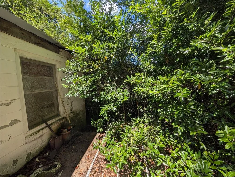 144 Hales Landing Road Bainbridge, GA 39817