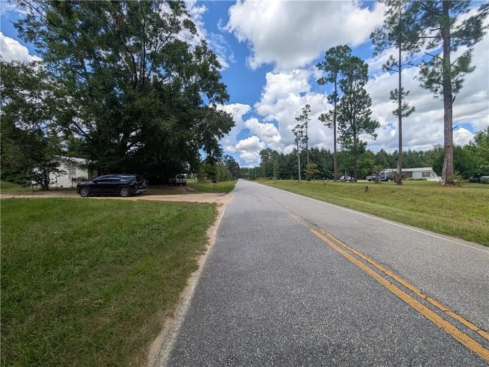 144 Hales Landing Road Bainbridge, GA 39817