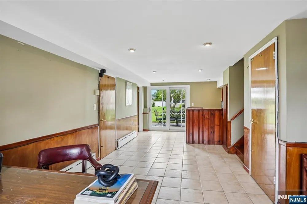 145 Sutton Place New Milford, NJ 07646