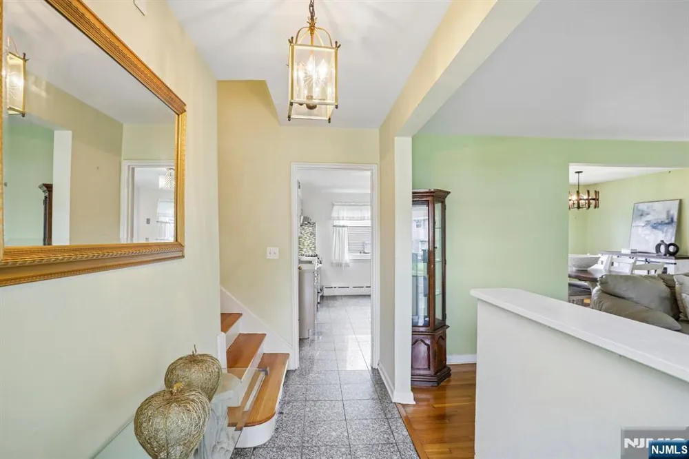 145 Sutton Place New Milford, NJ 07646