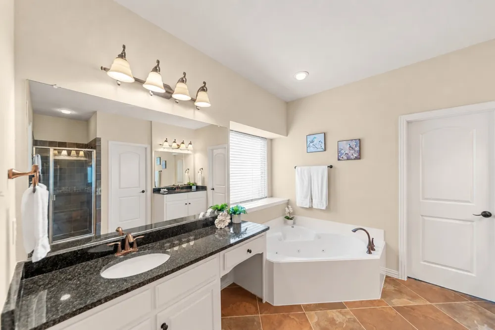 5143 Stream Crest Way Fairview, TX 75069