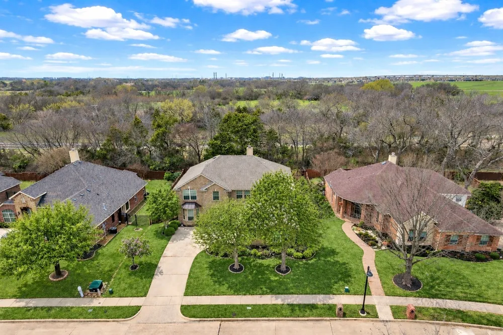 5143 Stream Crest Way Fairview, TX 75069