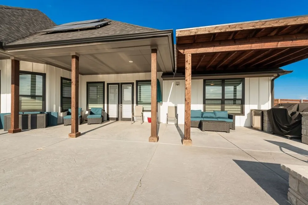481 Ike Road Waxahachie, TX 75165