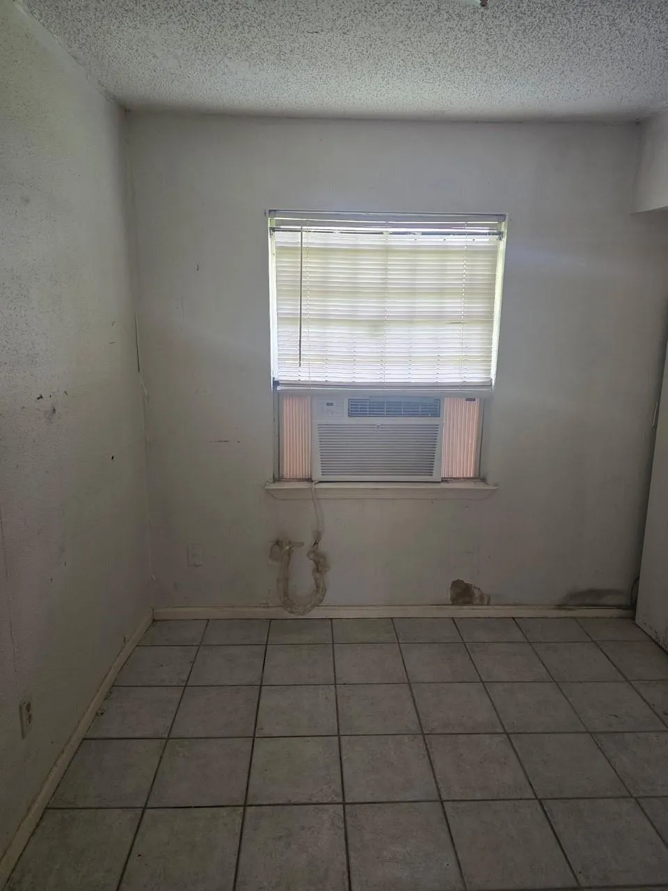 3410 Barberry Houston, TX 77051