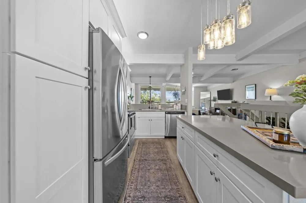 2335 Caringa Way #18 Carlsbad, CA 92009