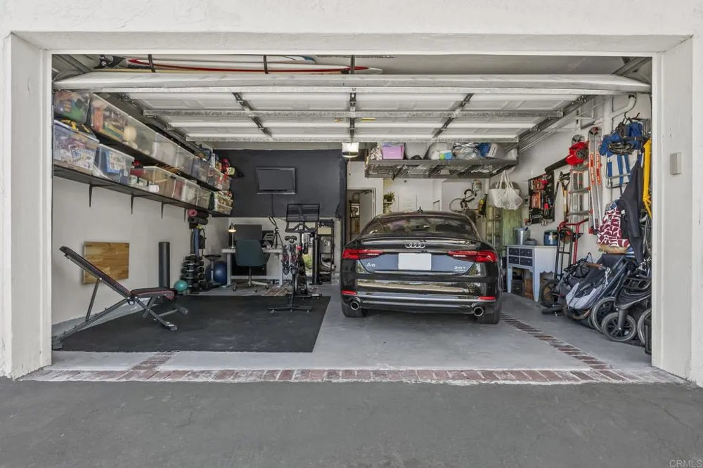 2335 Caringa Way #18 Carlsbad, CA 92009