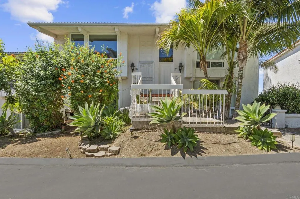 2335 Caringa Way #18 Carlsbad, CA 92009