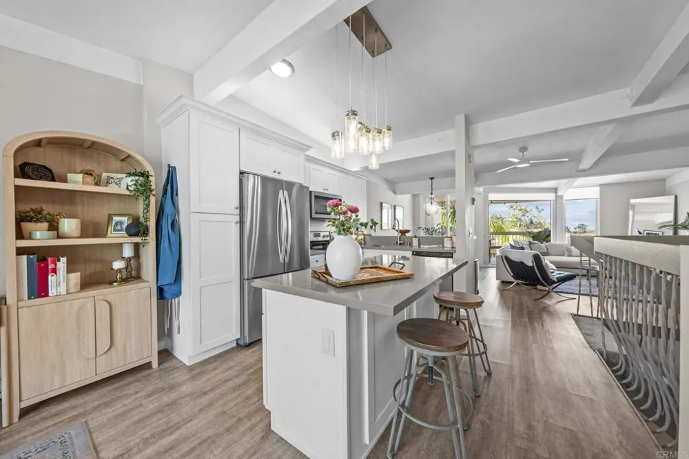 2335 Caringa Way #18 Carlsbad, CA 92009