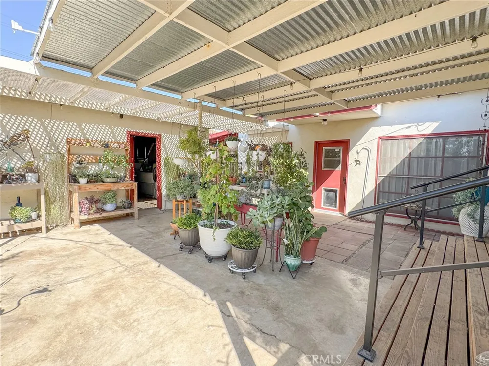 1653 Olive Street Bakersfield, CA 93301