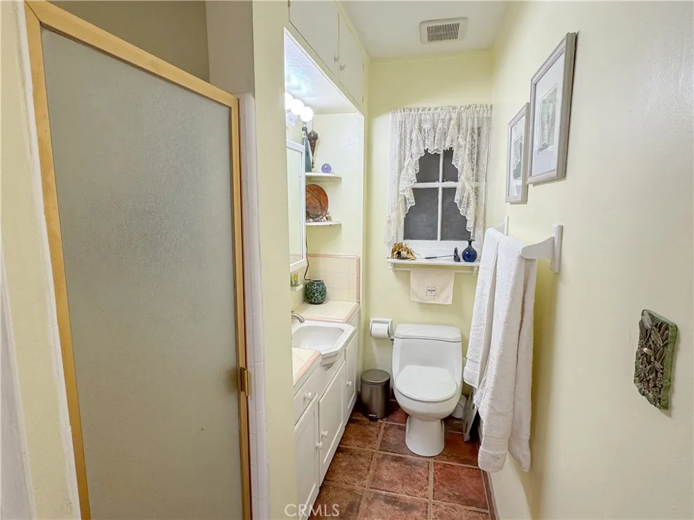 1653 Olive Street Bakersfield, CA 93301