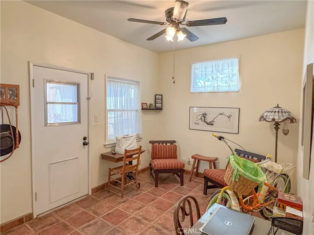 1653 Olive Street Bakersfield, CA 93301