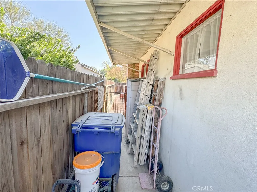 1653 Olive Street Bakersfield, CA 93301