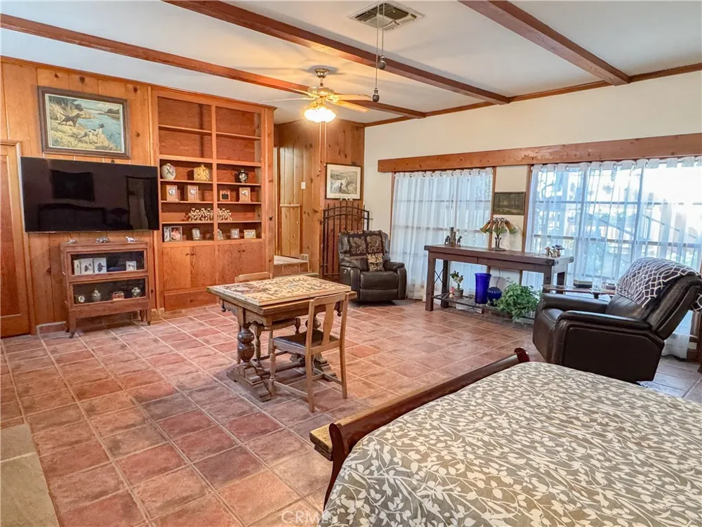 1653 Olive Street Bakersfield, CA 93301