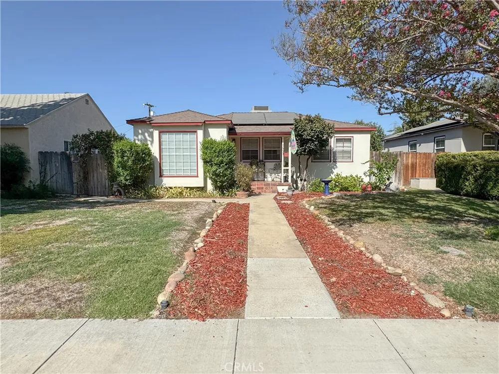 1653 Olive Street Bakersfield, CA 93301