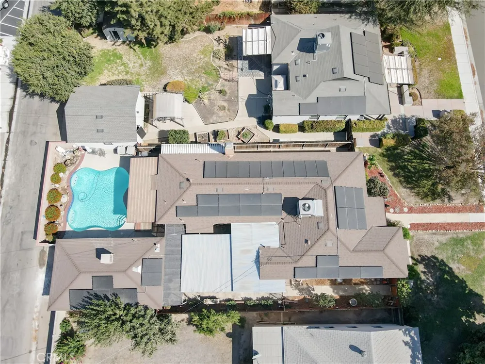 1653 Olive Street Bakersfield, CA 93301