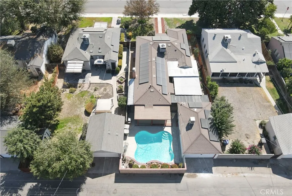 1653 Olive Street Bakersfield, CA 93301