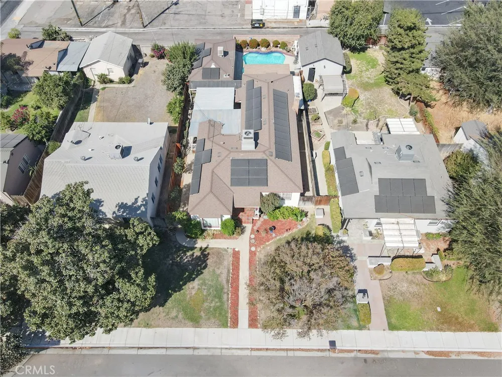 1653 Olive Street Bakersfield, CA 93301