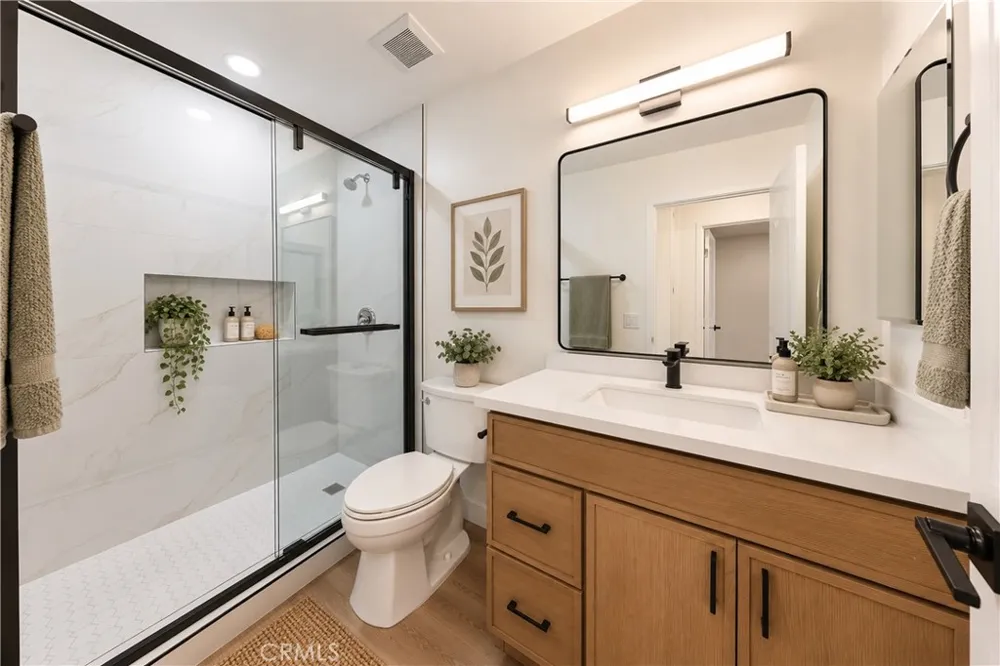 3407 Lucero La Verne, CA 91750