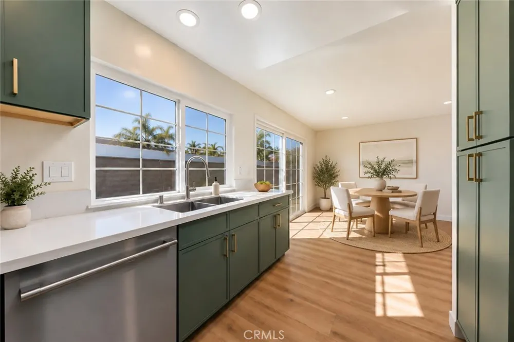 3407 Lucero La Verne, CA 91750