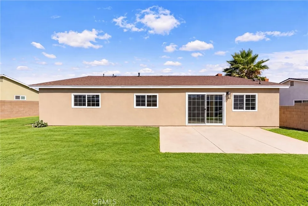 3407 Lucero La Verne, CA 91750