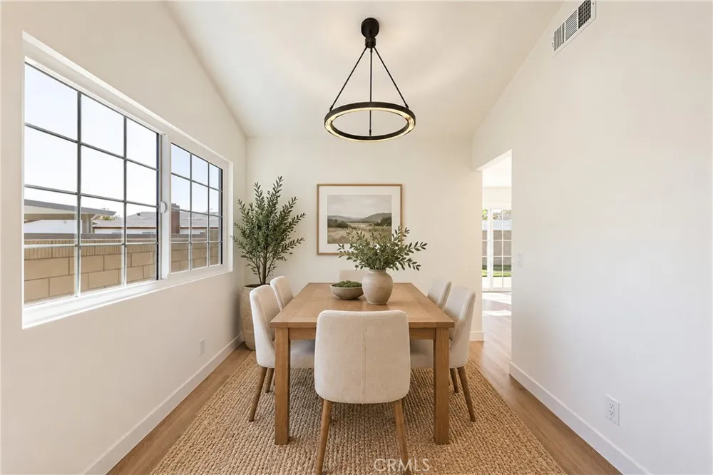 3407 Lucero La Verne, CA 91750