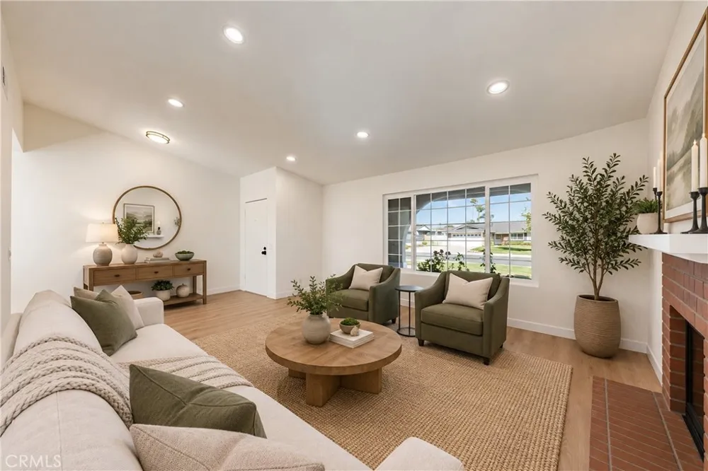 3407 Lucero La Verne, CA 91750