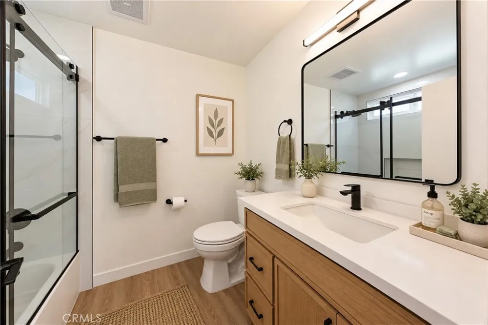 3407 Lucero La Verne, CA 91750