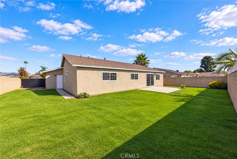 3407 Lucero La Verne, CA 91750