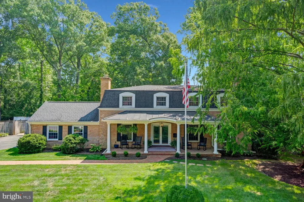 9305 REEF COURT Alexandria, VA 22309