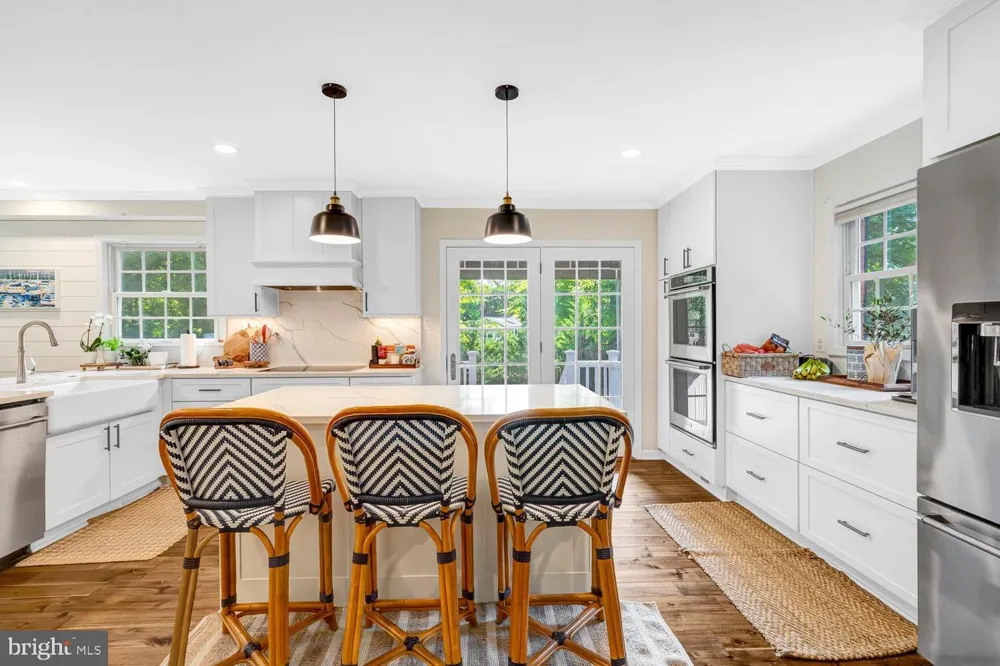 9305 REEF COURT Alexandria, VA 22309
