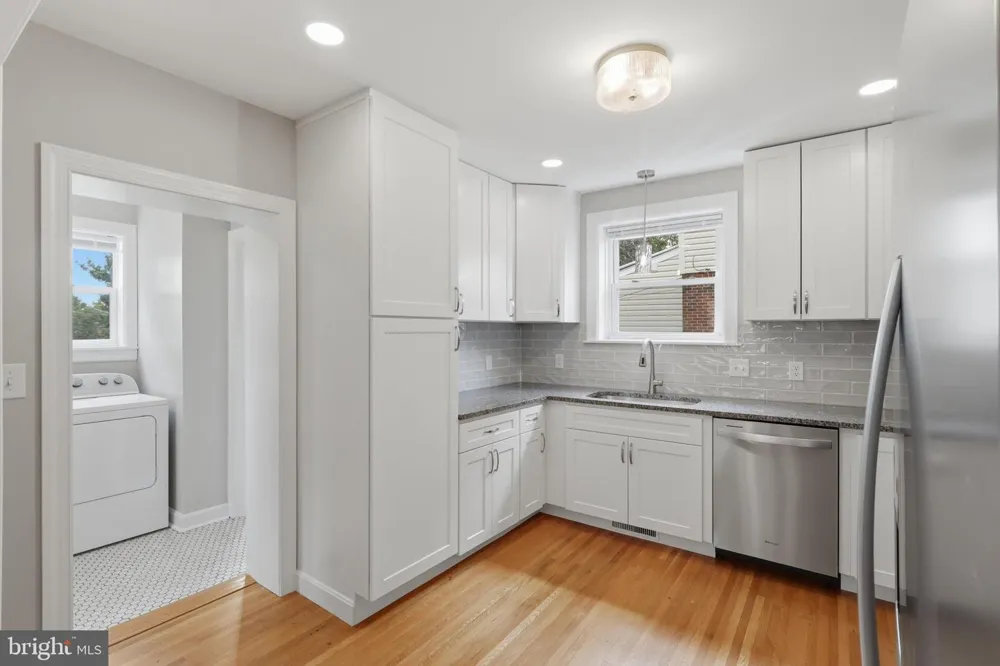 224 E IRVIN AVENUE Hagerstown, MD 21742