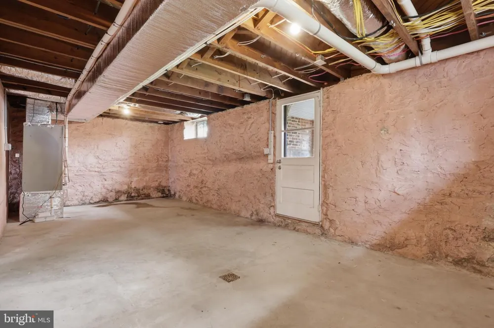 224 E IRVIN AVENUE Hagerstown, MD 21742