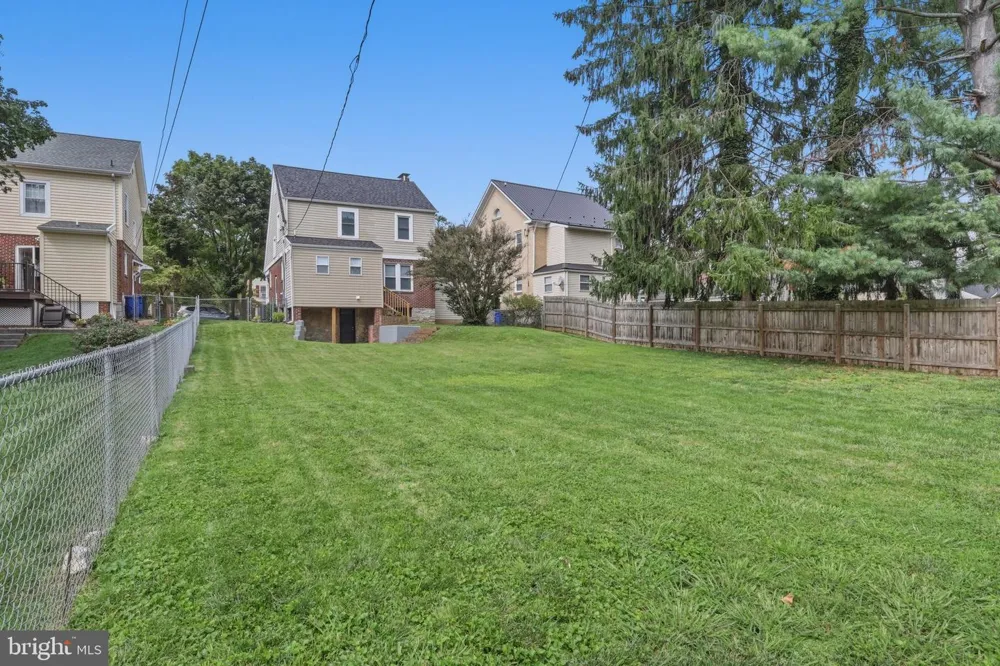 224 E IRVIN AVENUE Hagerstown, MD 21742