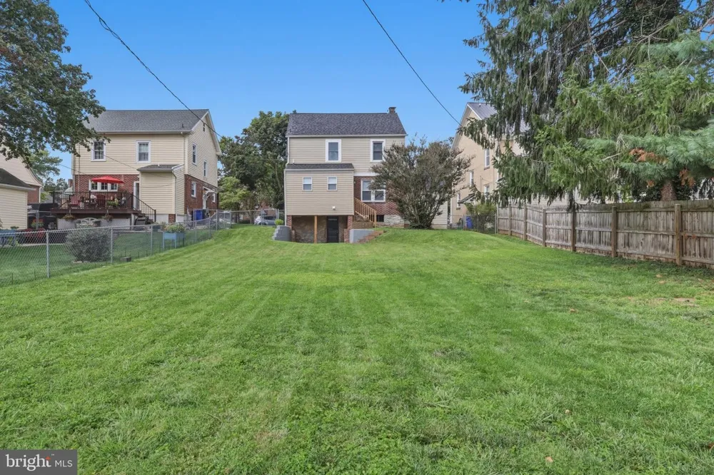 224 E IRVIN AVENUE Hagerstown, MD 21742