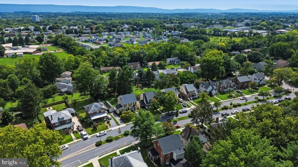 224 E IRVIN AVENUE Hagerstown, MD 21742