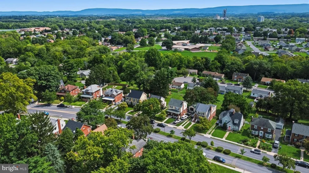 224 E IRVIN AVENUE Hagerstown, MD 21742